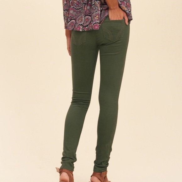 hollister green pants